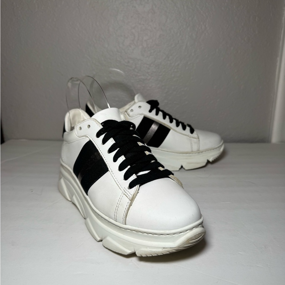 M.Gemi Volata Grande Platform Chunky Sneakers White Black Stripe